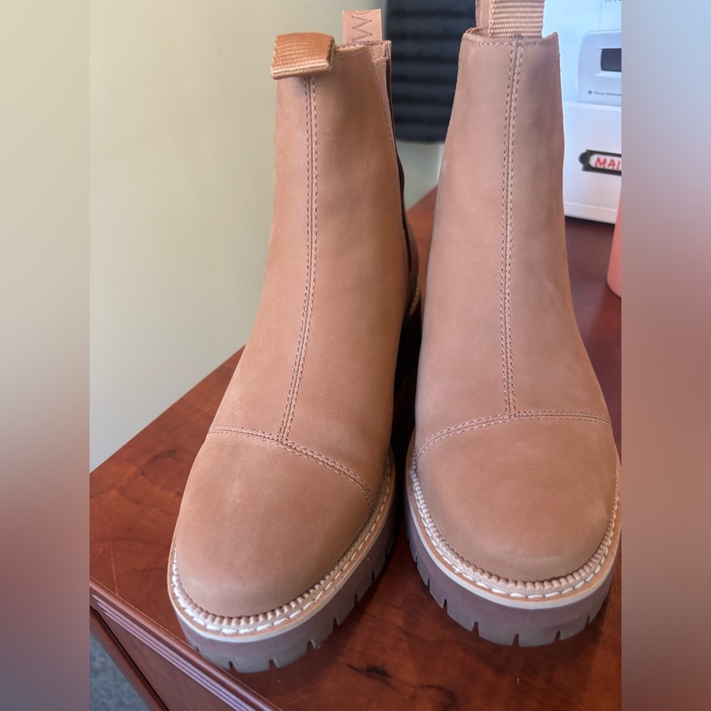 Brand new Tom’s boots size 6.5